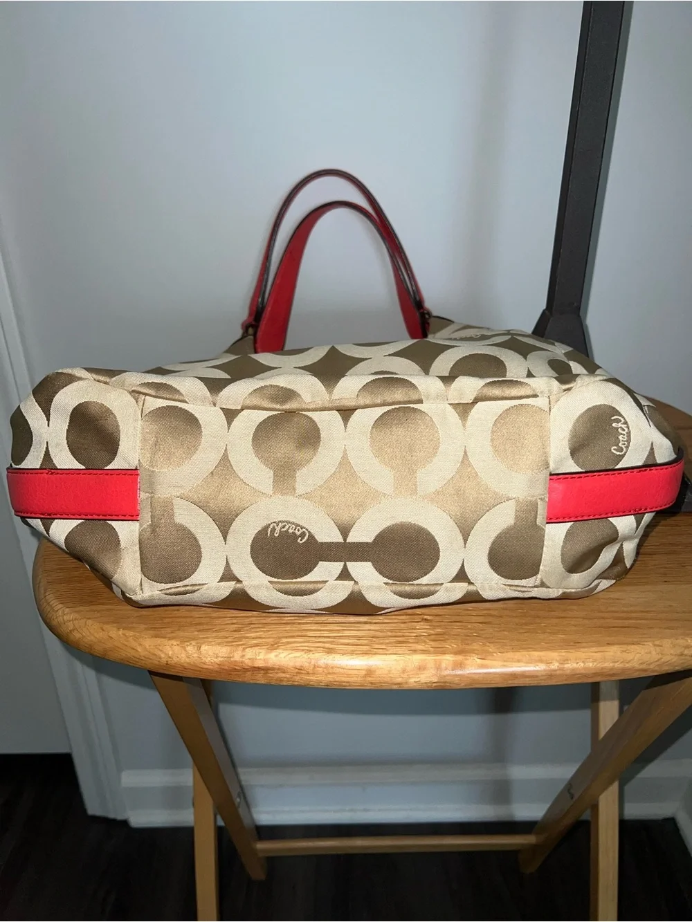 Coach Madison Op Art Maggie Hobo Bag – Khaki/Coral